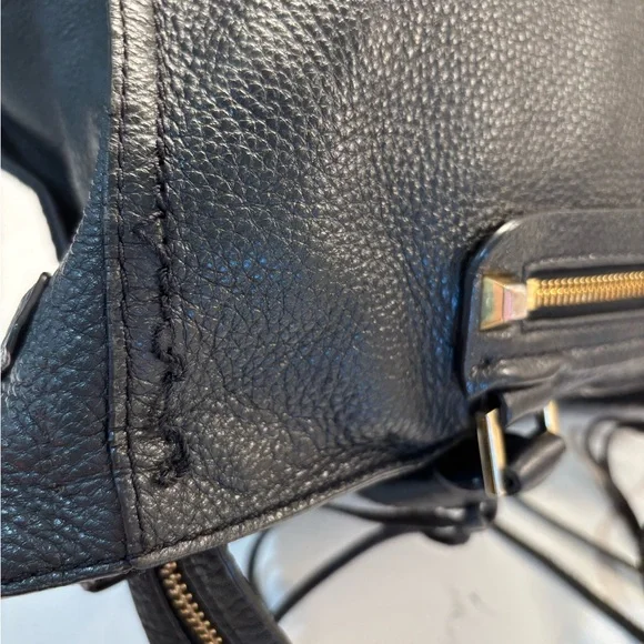 Rebecca Minkoff Sleek Black Leather Shoulder Bag with Strap - Picture 7 of 10